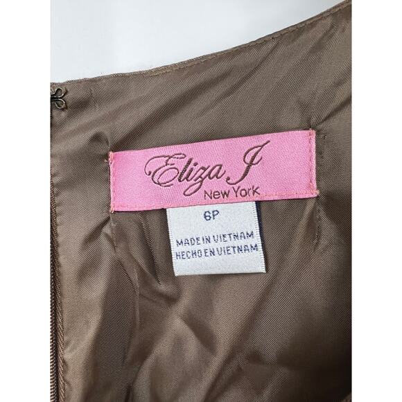 Eliza‎ J Dress Womens Embellisihed Sheath Dress Sleeveless Brown Size 6 Petite - Picture 2 of 6